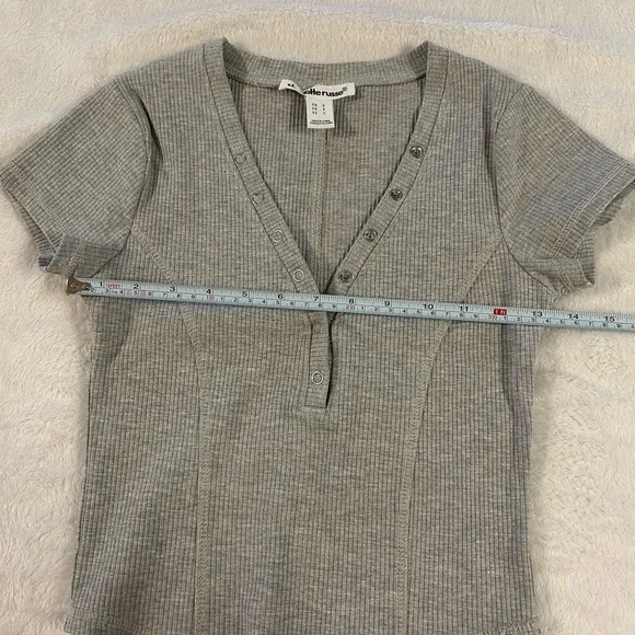 Charlotte Russe 3 Piece Bundle Apparel Tops Red Sz M Gray Sz S,Black Sz S y2k - Picture 5 of 10